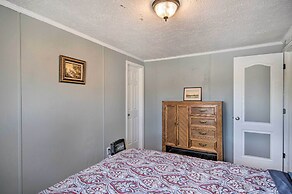 Game Room & Views: Lakefront Shelby Home!