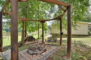 Game Room & Views: Lakefront Shelby Home!