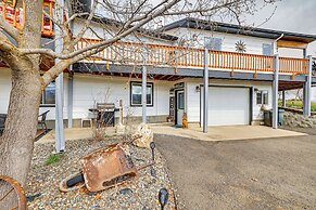 'A Touch of the West' Scenic Grangeville Apt!