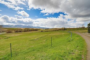 'A Touch of the West' Scenic Grangeville Apt!