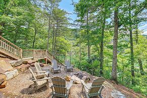 Lakefront Butler Home w/ Hot Tub & Fire Pit!