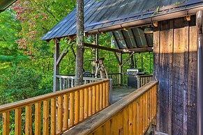 Peaceful Stony Point Getaway w/ Hot Tub & Views!