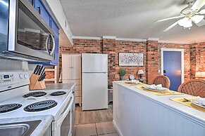 Ground Floor Unit: 10 Miles to Myrtle Beach