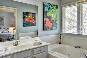 Home w/ Deck in Corolla Light: Walk to Beach!