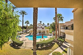 Steps to Pool & Spa: Palm Desert Condo