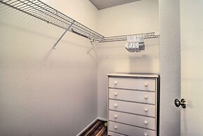 Steps to Pool & Spa: Palm Desert Condo