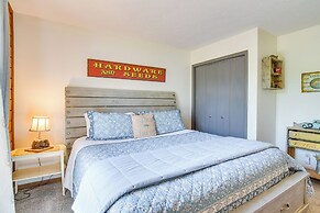 3 Mi to Moonshine Beach: Home w/ Deck & Yard