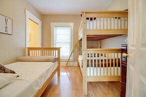 All-season Ludlow Apartment: 3 Mi to Okemo Resort!