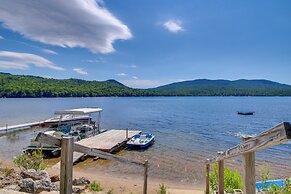 Lake Stinson Cottage w/ Sunroom & Shared Dock!