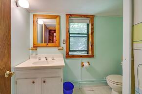 Lake Stinson Cottage w/ Sunroom & Shared Dock!