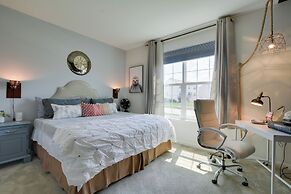 Spacious Waterfront Yorkville Getaway w/ Yard
