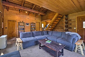 Rustic Idaho Cabin < 10 Mi to Payette Lake!