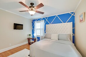 Quaint Goldsboro Home w/ Screened-in Porch!