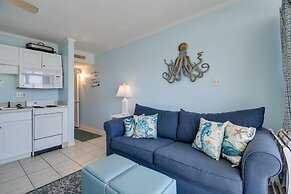 Oceanfront Gem w/ Deck in North Myrtle Beach