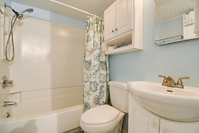 Oceanfront Gem w/ Deck in North Myrtle Beach