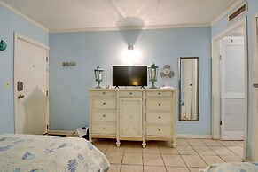 Oceanfront Gem w/ Deck in North Myrtle Beach