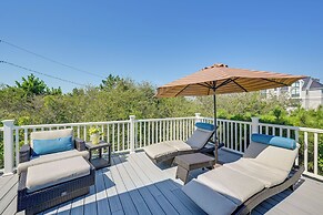 Westhampton Beach Home w/ Deck + Ocean Views!