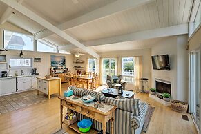 Westhampton Beach Home w/ Deck + Ocean Views!