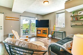 Reeds Spring Retreat w/ Lakeview Deck + Grill