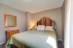 Reeds Spring Retreat w/ Lakeview Deck + Grill