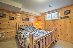 Lakefront Hawks Getaway - Fire Pit & Kayaks!