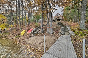 Lakefront Hawks Getaway - Fire Pit & Kayaks!