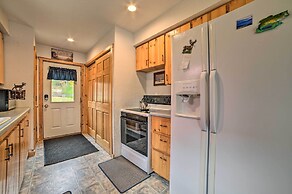 Lakefront Hawks Getaway - Fire Pit & Kayaks!