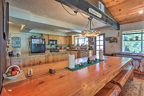 Gorgeous Oakhurst Retreat w/ Swimming Hole!