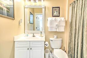 Resort Condo w/ Balcony & Pool Access!