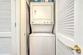 Resort Condo w/ Balcony & Pool Access!