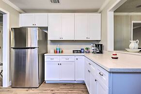 Charming Gulfport Home ~ 2 Mi to Marina