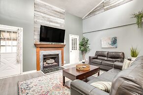 All-season Indian Lake Home w/ Covered Deck!