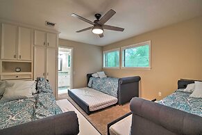 Lavish Lakefront House w/ Pool Table & Patio!