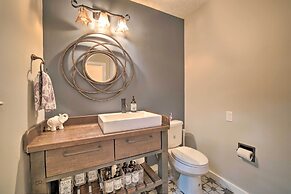 Lavish Lakefront House w/ Pool Table & Patio!