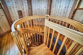 Home w/ Kachemak Bay View - 5 Miles to Downtown!