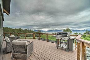 Home w/ Kachemak Bay View - 5 Miles to Downtown!