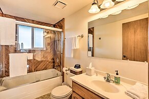 Coastal Haven Getaway ~ 1 Mi to Mill Beach!