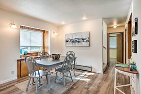 Coastal Haven Getaway ~ 1 Mi to Mill Beach!