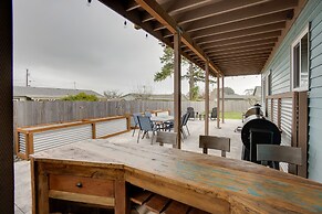 Coastal Haven Getaway ~ 1 Mi to Mill Beach!