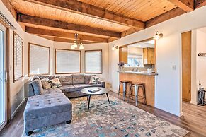 Coastal Haven Getaway ~ 1 Mi to Mill Beach!