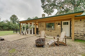 Updated Family Home, 20 Mi to Broken Bow Lake!