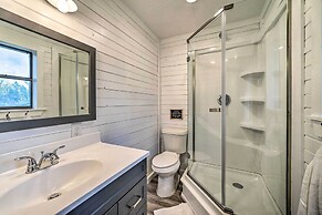 Updated Family Home, 20 Mi to Broken Bow Lake!