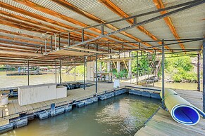 Lakefront Ozark Cottage: Deck w/ Covered Dock!