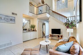 4 Mi to At&t Stadium: Townhome in Fort Worth
