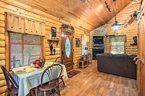 Porch & Fire Pit: Rustic Log Cabin in Smokies!