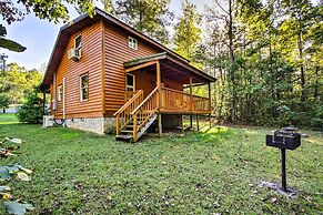Porch & Fire Pit: Rustic Log Cabin in Smokies!