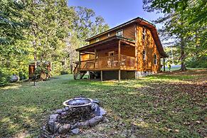 Porch & Fire Pit: Rustic Log Cabin in Smokies!