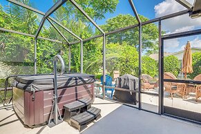 Home in The Villages w/ Lanai & Private Hot Tub!