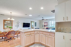 Home in The Villages w/ Lanai & Private Hot Tub!