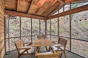 Peaceful Cottage w/ Mtn View Near ATV Trails!